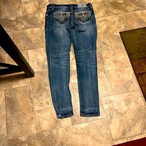 Pair of jeans from Buckle and I DONT APPRECIATE MELA9calling me one.
